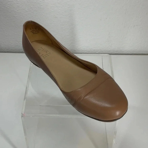 Naturalizer Maxwell Ballet Flat English Tea Leather 10 WIDE - Picture 9 of 12